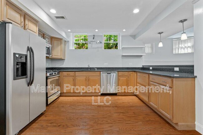 15 Strathmore Rd in Brookline, MA - Building Photo - Building Photo