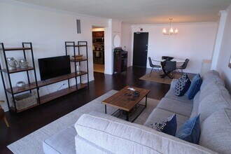 1131 Stringers Ridge Rd, Unit 11-B in Chattanooga, TN - Building Photo - Building Photo