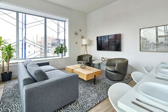 57 Newark St. in Hoboken, NJ - Foto de edificio - Building Photo