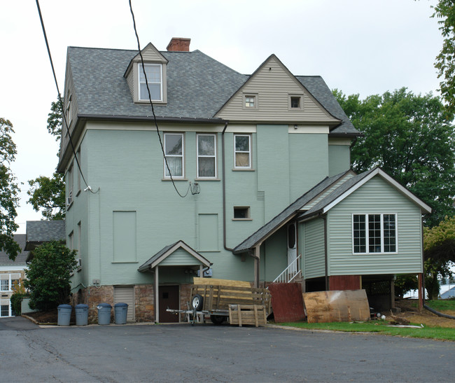 211 W Penn St in Muncy, PA - Building Photo - Building Photo