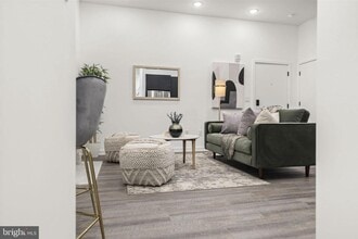 1602 Locust St in Philadelphia, PA - Building Photo - Building Photo