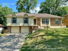 5808 E 107th Pl in Kansas City, MO - Building Photo