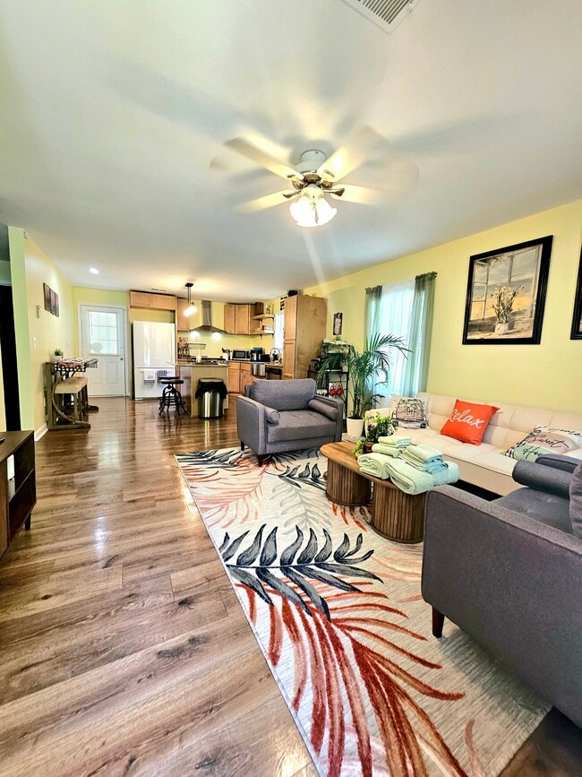 property at 5699 N Allen Rd SE