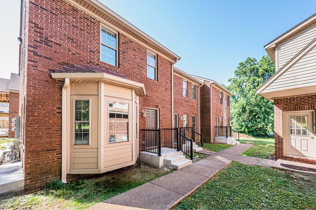 Ogden Place Apartments in Bowling Green, KY - Building Photo