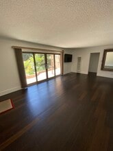 4776 Don Miguel Dr, Unit 4776 in Los Angeles, CA - Building Photo - Building Photo