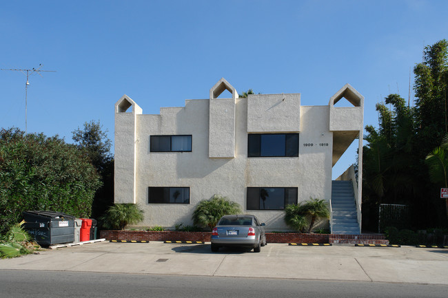 1909-1919 San Elijo Ave in Cardiff By The Sea, CA - Building Photo - Building Photo