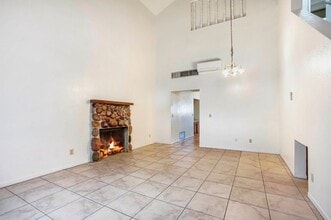 1604 E Blacklidge Dr in Tucson, AZ - Building Photo - Building Photo