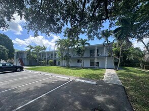 790 NE 91st St in Miami Shores, FL - Building Photo - Building Photo