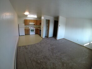 2706 Turner St in Fairbanks, AK - Building Photo - Building Photo