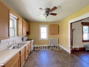 1213 E Hanna Av in Indianapolis, IN - Building Photo - Building Photo
