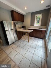14915 River Rd in Rockville, MD - Building Photo - Building Photo
