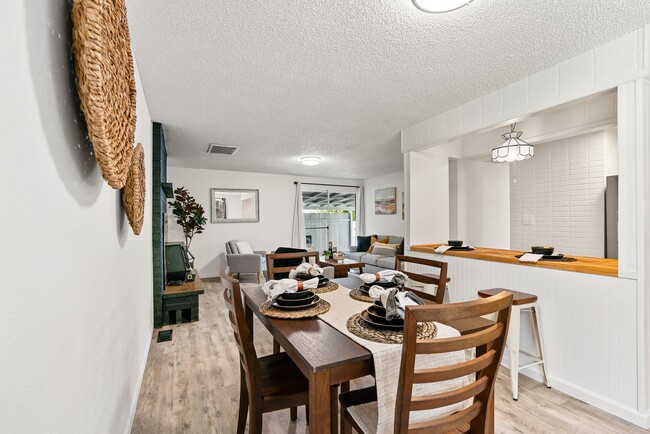 M6902 Alpine Way in Yakima, WA - Building Photo - Building Photo