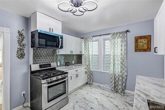 405 W Ferry St in Buffalo, NY - Building Photo - Building Photo