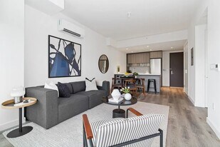 171 Chrystie St in New York, NY - Building Photo