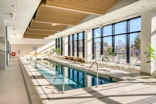 Luxo in Ottawa, ON - Building Photo