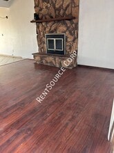 561 Frances Dr in Barstow, CA - Building Photo - Building Photo