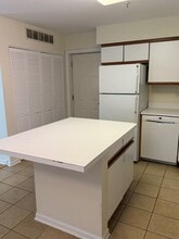 1403 Orleans Dr in Mundelein, IL - Building Photo - Building Photo