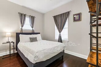 1379 St Bernard Ave in New Orleans, LA - Building Photo - Building Photo