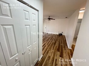 433 Hunter Cir in Kissimmee, FL - Building Photo - Building Photo