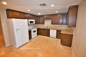 3849 E Joan De Arc Ave in Phoenix, AZ - Building Photo - Building Photo