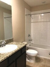 8640 Milestone Dr in Sarasota, FL - Building Photo - Building Photo