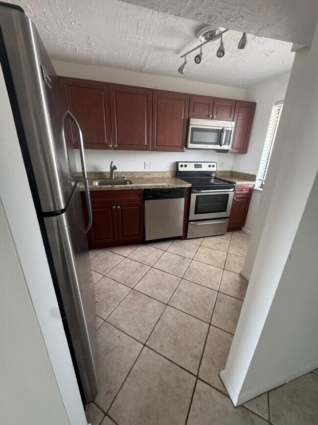 2828 Tennis Club 502 Dr in West Palm Beach, FL - Building Photo - Building Photo
