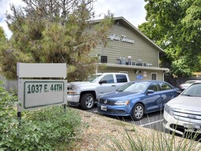 Mayfair Terrace Apartments in Austin, TX - Building Photo - Building Photo