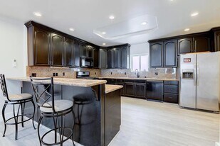1903 Voorhees Ave in Redondo Beach, CA - Building Photo
