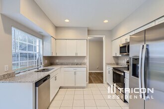 832 Garden Glen Loop in Lake Mary, FL - Building Photo - Building Photo
