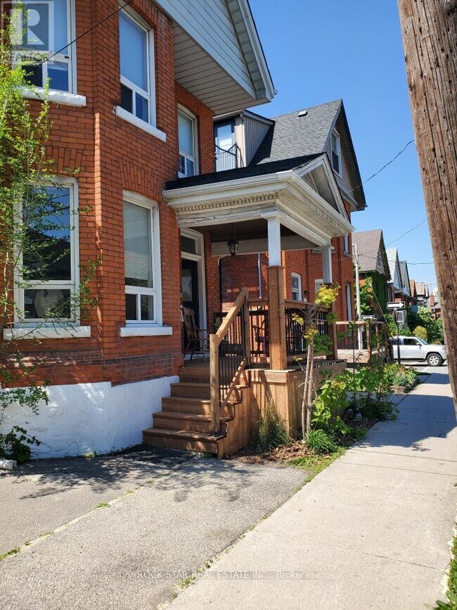 property at 322 Queen St S