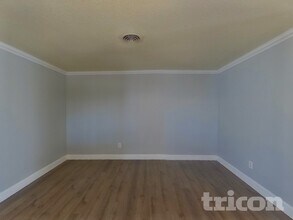 10326 Hetrick Cir E in Largo, FL - Building Photo - Building Photo