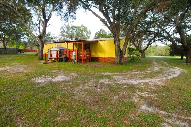 18842 Triple E Rd in Clermont, FL - Building Photo - Building Photo