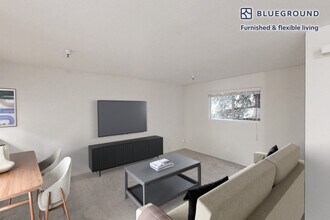 121 Roble Rd in Walnut Creek, CA - Building Photo - Building Photo