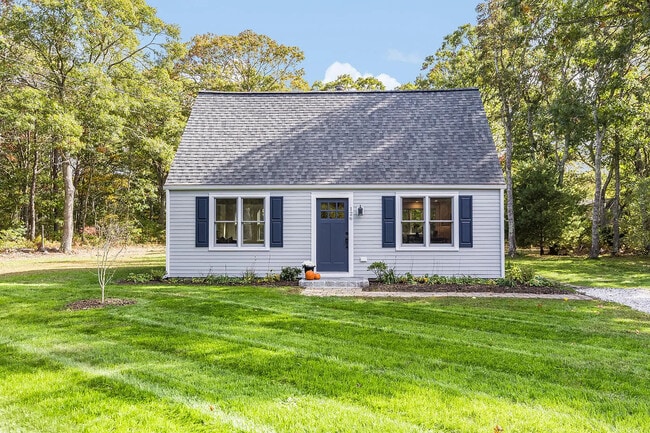 126 Twin Hill Rd in Falmouth, MA - Building Photo - Building Photo