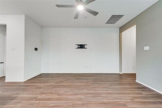 4019 Fairmont Ln in Forney, TX - Foto de edificio - Building Photo
