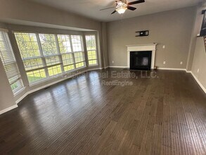 116 Forest Oaks Dr in Caseyville, IL - Building Photo - Building Photo