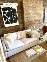 7 Spring St in New York, NY - Building Photo - Building Photo
