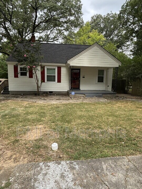 579 Loeb St in Memphis, TN - Building Photo