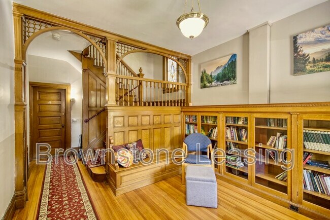 property at 1135 Corona St