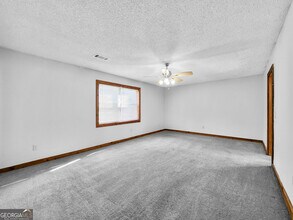 1552 Golf Link Dr in Stone Mountain, GA - Building Photo - Building Photo