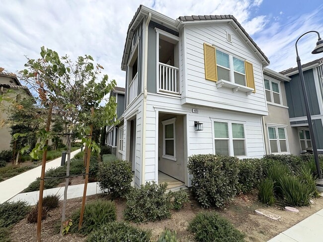 4059 E Coronado Privado in Ontario, CA - Building Photo - Building Photo