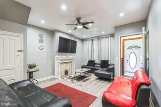 1238 S 46th St in Philadelphia, PA - Building Photo - Building Photo