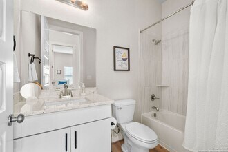 143 Maravillas in Boerne, TX - Building Photo - Building Photo