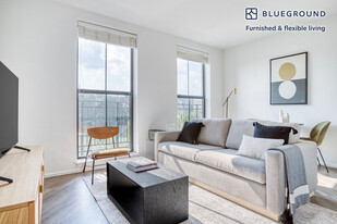 2101 Champlain St NW, Unit FL4-ID306 in Washington, DC - Building Photo