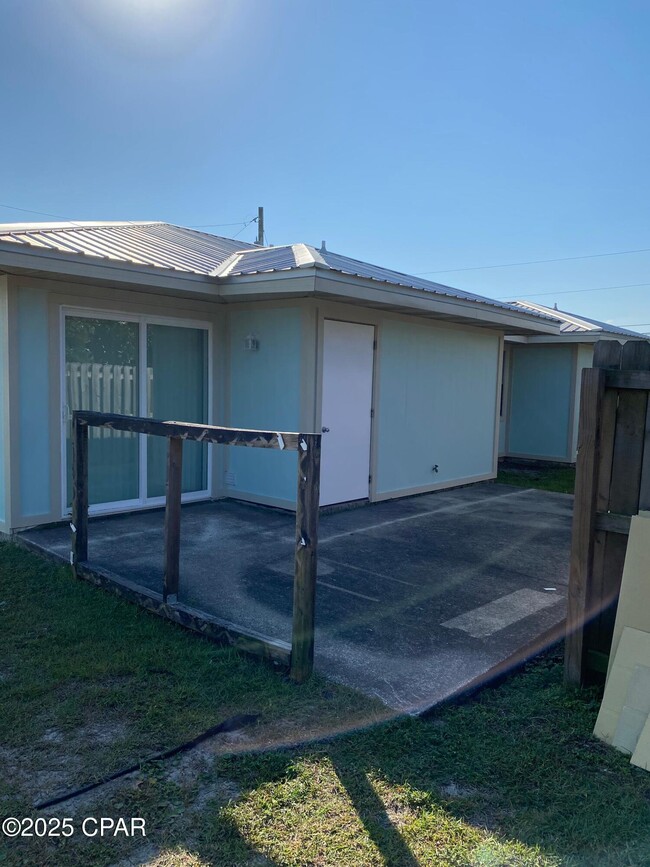 1930 W 24th St in Panama City, FL - Building Photo - Building Photo