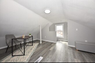 4350 N 65th St in Milwaukee, WI - Building Photo - Building Photo