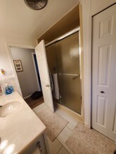 135 Whitlock St in Saline, MI - Foto de edificio - Building Photo