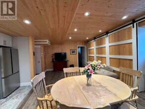 15 Serano Crescent in Richmond Hill, ON - Building Photo - Building Photo