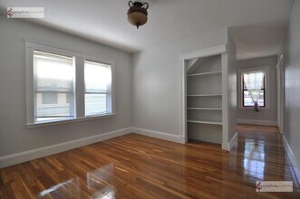 202 Calumet St, Unit 2 in Boston, MA - Building Photo - Building Photo
