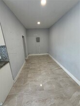 410 SW 69th Ave-Unit -3 in Miami, FL - Building Photo - Building Photo